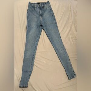 High Rise Skinny Jean